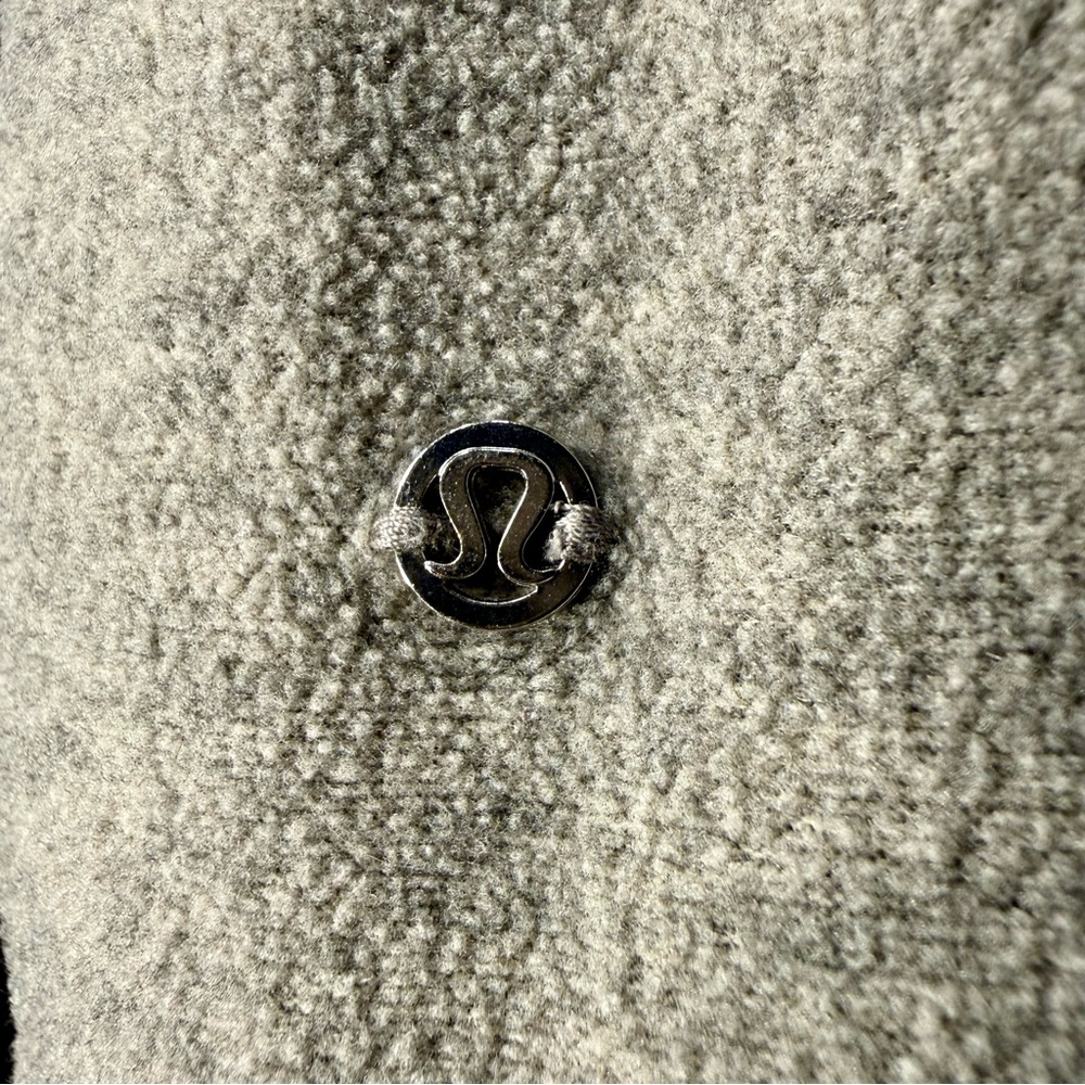 lululemon athletica Gray Turtleneck Sweater - Picture 5 of 10